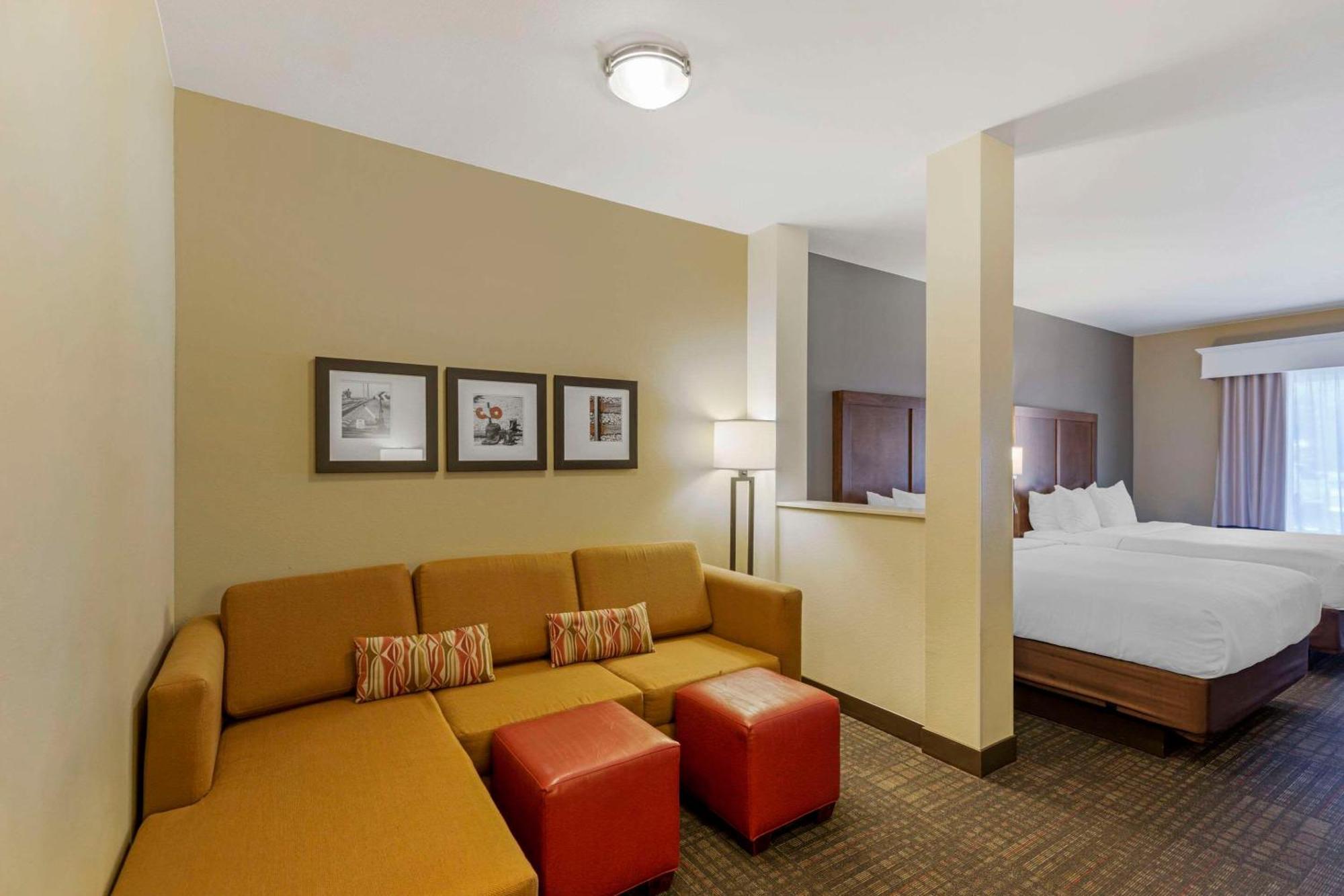 Comfort Suites Loveland Buitenkant foto