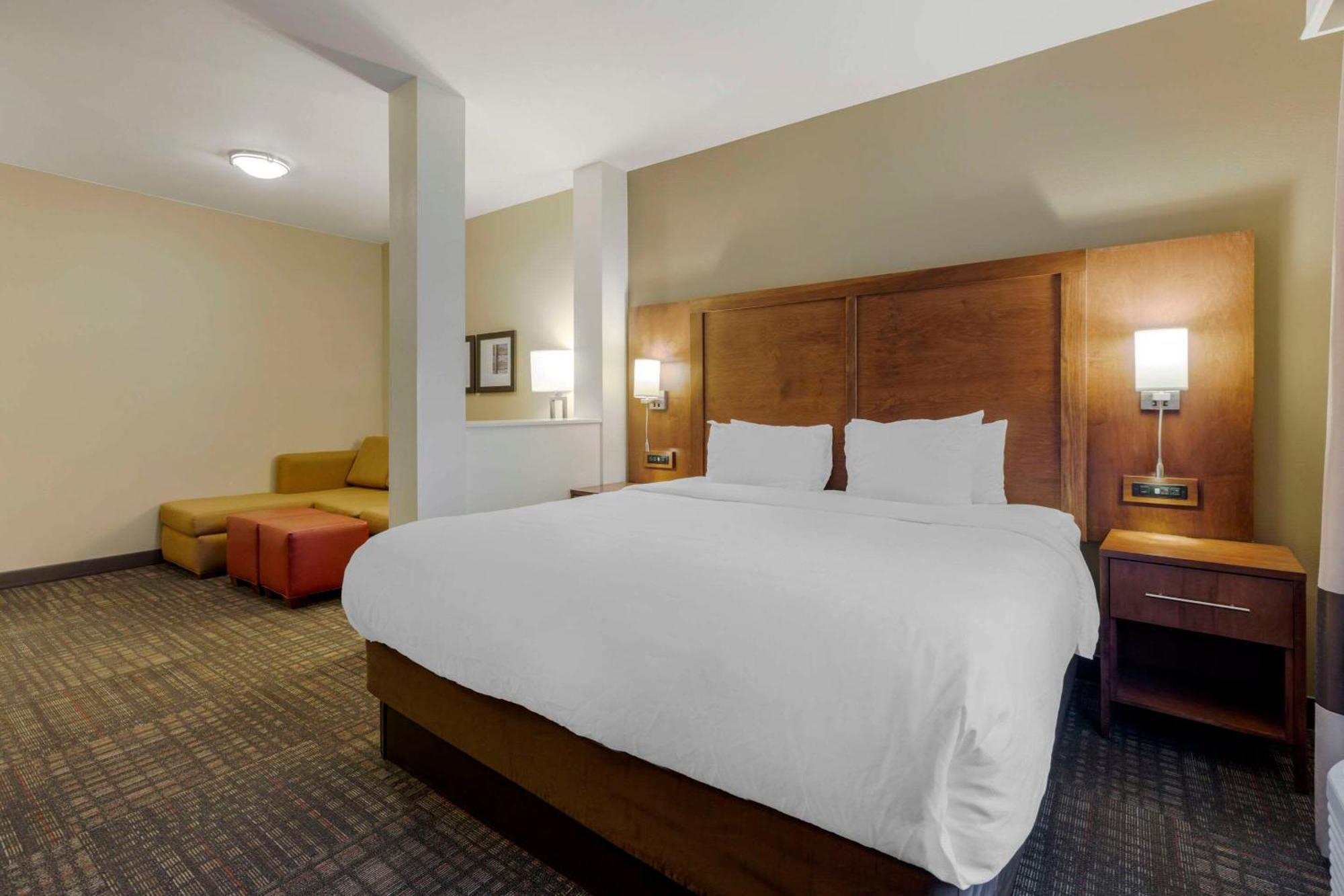 Comfort Suites Loveland Buitenkant foto
