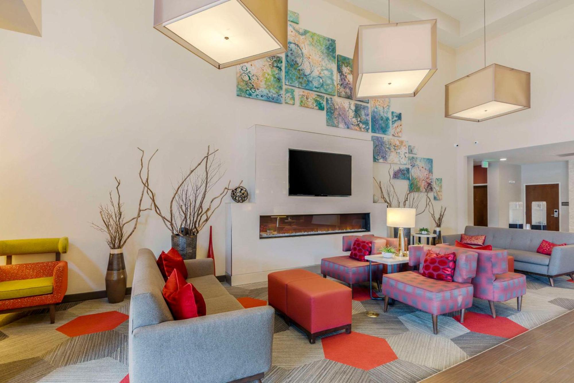 Comfort Suites Loveland Buitenkant foto
